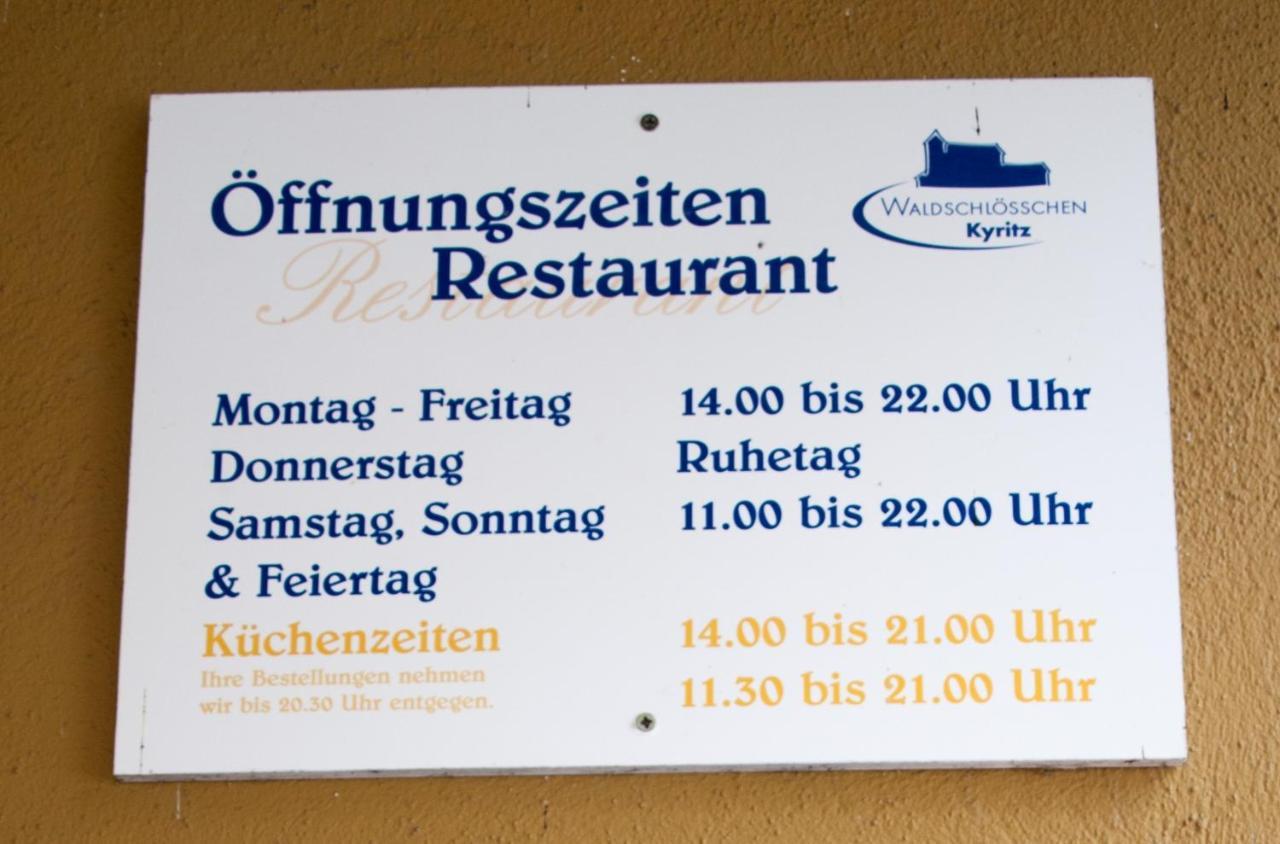 Hotel&Restaurant Waldschlösschen Kyritz Exterior foto